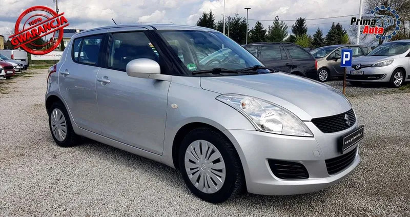 łódzkie Suzuki Swift cena 29900 przebieg: 190336, rok produkcji 2012 z Korfantów